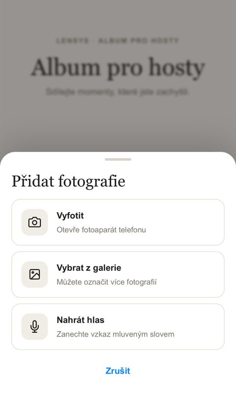 Nabídka pro přidání fotografie: vyfotit, vybrat z galerie nebo nahrát hlasový vzkaz