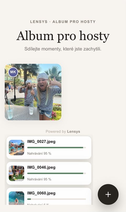 Sdílené album se plní fotografiemi od hostů během nahrávání